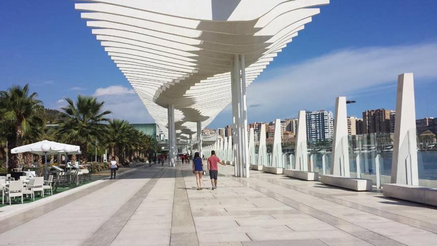 Precioso Apartamento A 5 Minutos Andando De La Playa Málaga Exteriör bild